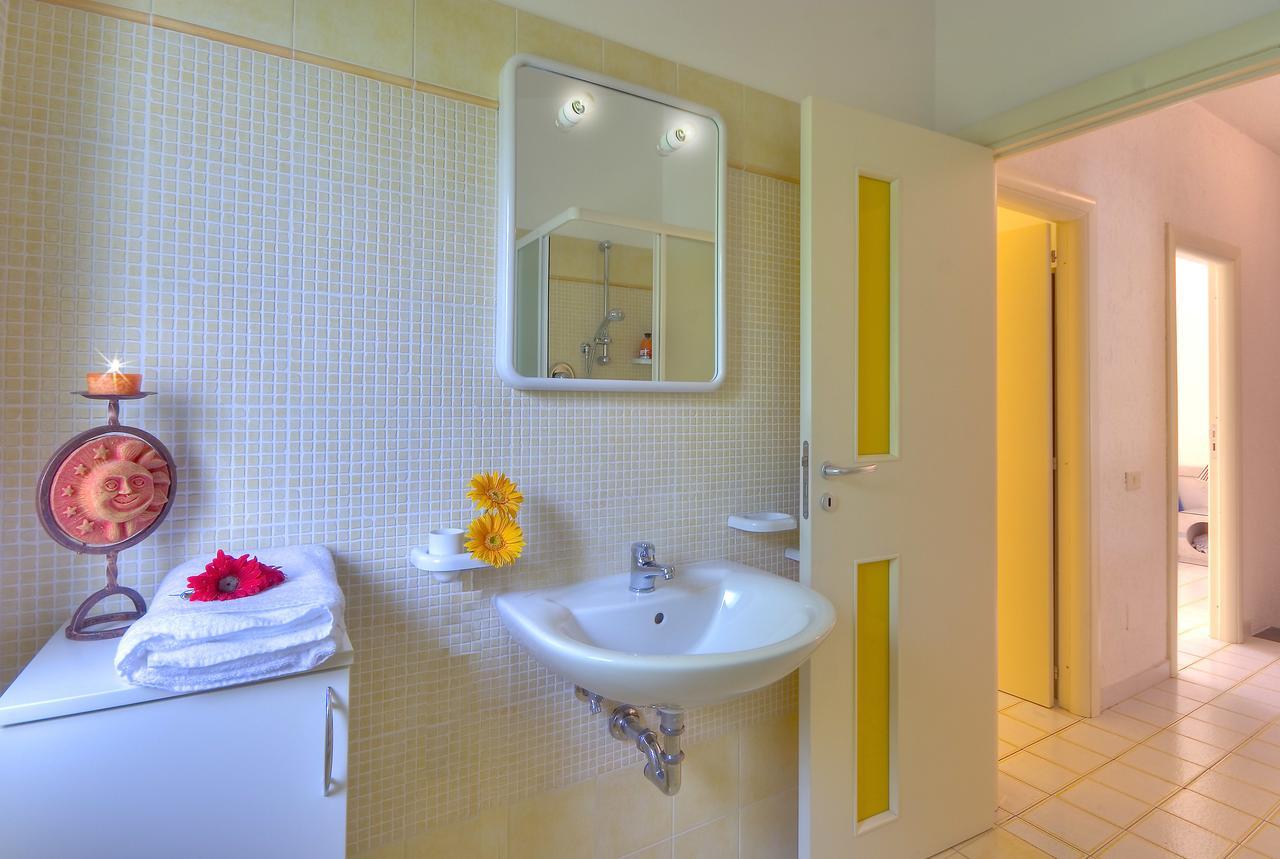 Villaggio Riva Musone Порто-Реканати Экстерьер фото